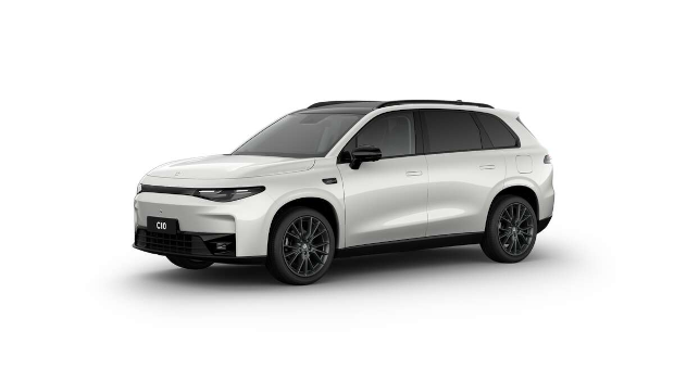 Leapmotor C10 Reev hybrid - Safari Car Taranto
